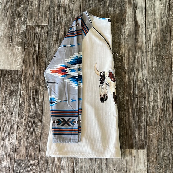 NORACORA Women's Western Aztec Sweatshirt Long Sleeve Printed Pullover, XL - Picture 8 of 8